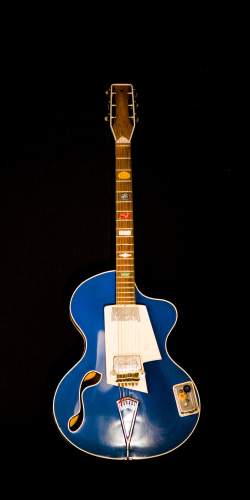 Collection de Wandre Guitares and Basses