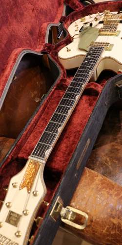 Gretsch White Falcon Double Cutaway de 1967