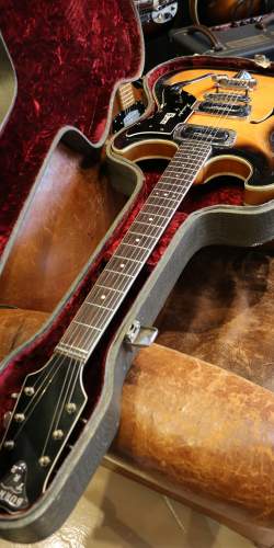 Burns TR-2 Sunburst de 1965