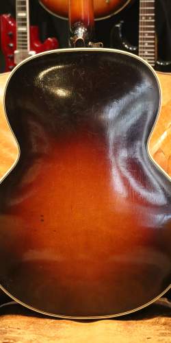 Rio Modèle 260 Sunburst de 1949