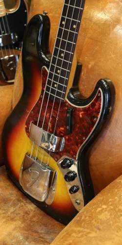 Fender Jazz Bass Sunburst de 1962
