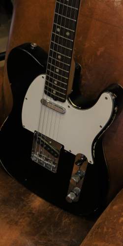 Fender Telecaster Black (Over blonde) de 1971