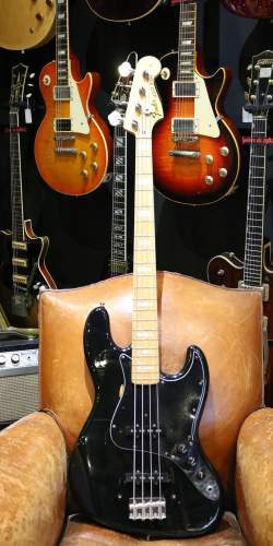 Fender Jazz Bass Black de 1975