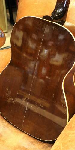 Gibson LG-1 Sunburst de 1960
