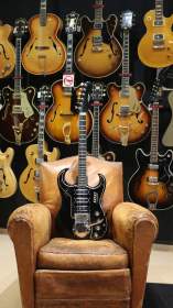 Burns Black Bison de 1963