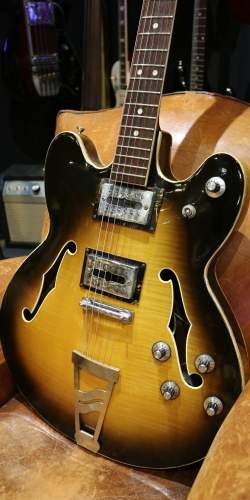 Jacobacci R2 Sunburst de 1966