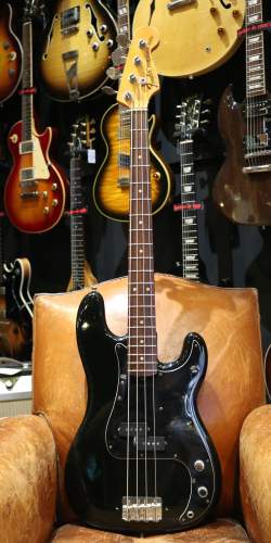 Fender Precision Bass Black de 1976