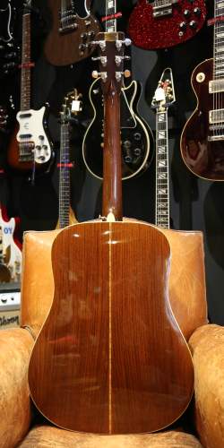 Martin D-28 Naturelle de 1971