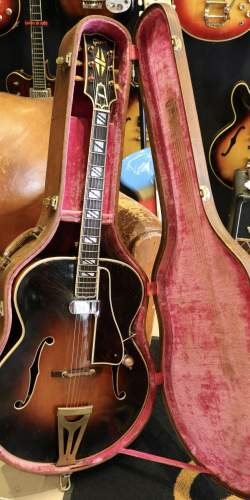 Gibson Super 400 Sunburst de 1949