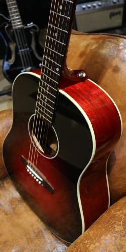 Gibson J-45 Slash Signature Vermillion Burst de 2020