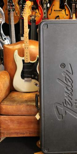 Fender Stratocaster 25th Anniversary de 1979