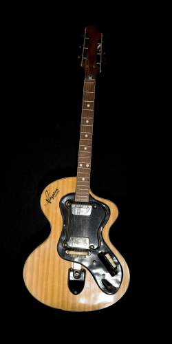 Collection de Wandre Guitares and Basses