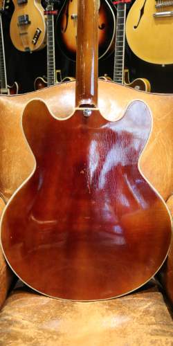 Favino Type EB-2 Caramel de 1965