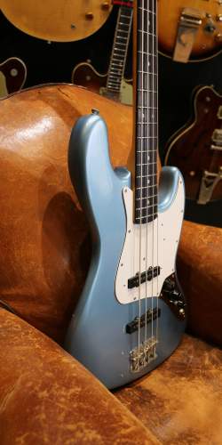 Fender Jazz Bass Lake Placid Blue de 1965