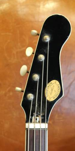 Eko Bass 500 Black and Gold de 1960's