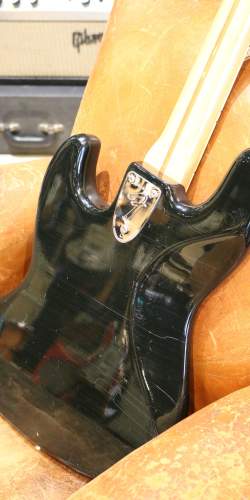 Fender Jazz Bass Black de 1975