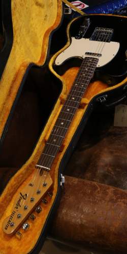 Fender Telecaster Black (Over blonde) de 1971