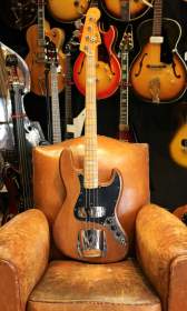 Fender Jazz Bass Mocha Brown de 1973