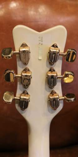 Gretsch White Falcon Double Cutaway de 1967