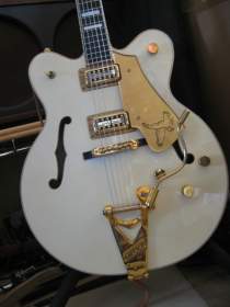 GRESTCH White Falcon 2