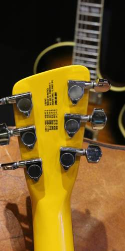 Hondo Chiquita Yellow de 1980's