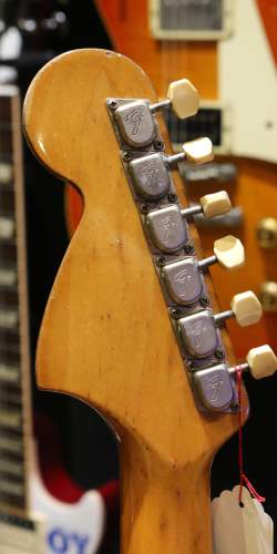 Fender Mustang Orange Competition Matching Headstock de 1969