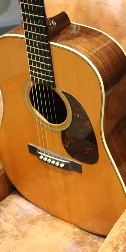 Martin D-28 Marquis de 2006