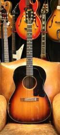 Gibson LG-1 Sunburst de 1960