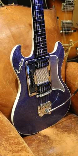 Hagström DeLuxe A "Batman" Sparkling Blue 1962
