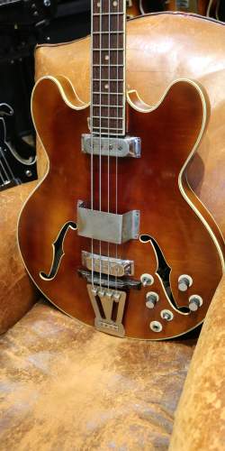Favino Type EB-2 Caramel de 1965