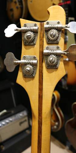 Rickenbacker 4001 Mapleglo de 1975