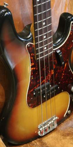 Fender Precision Bass Sunburst de 1969