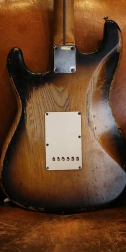 Fender Stratocaster Sunburst de 1954