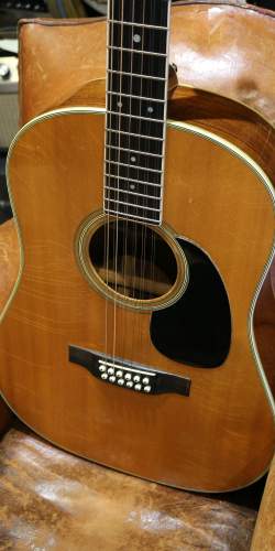 Martin D12-35 Naturelle de 1975