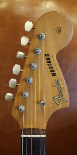 Fender Mustang Dakota Red de 1965