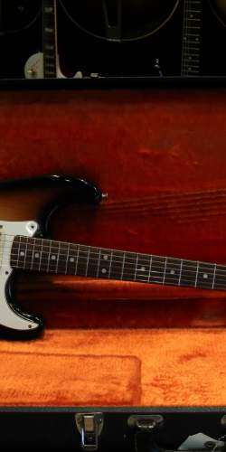 Fender Stratocaster Sunburst de 1974