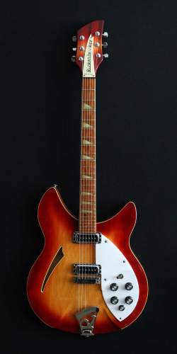 Rickenbacker 330 Fireglo Red 1989