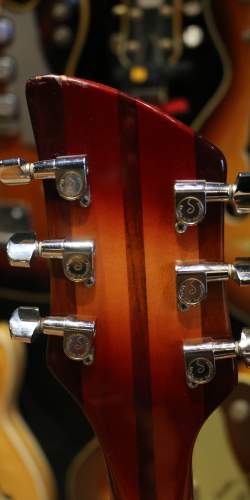 Rickenbacker 330 Fireglo de 1991