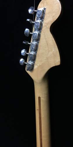 Fender Stratocaster Gaucher Sunburst de 1973