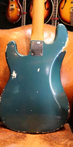 Fender Precision Bass Lake Placid Blue Serie L de 1965