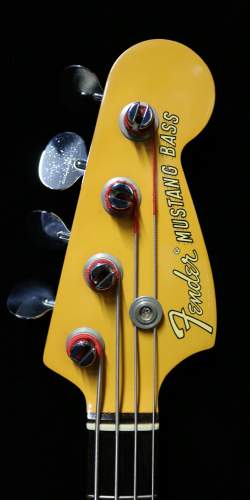 Fender Mustang Bass Yellow Competition de 1969