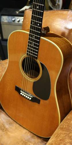 Martin D-28 Naturelle de 1971