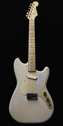 Fender Musicmaster Desert Sand de 1957