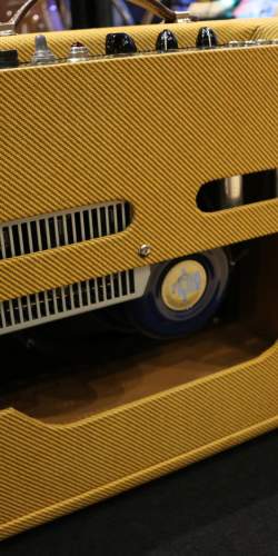 Fender Deluxe The Edge Signature Tweed de 2016