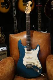Fender Stratocaster Ocean Turquoise de 1998