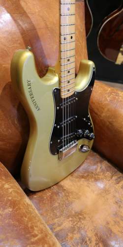 Fender Stratocaster 25th Anniversary Gold de 1979
