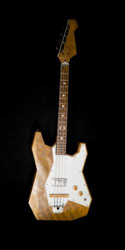 Collection de Wandre Guitares and Basses
