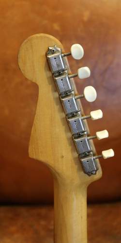 Fender Musicmaster Desert Sand de 1960