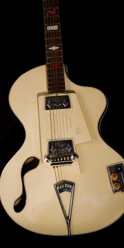 Collection de Wandre Guitares and Basses