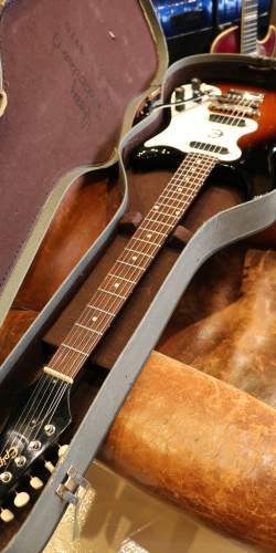 Epiphone Olympic Double Sunburst de 1964